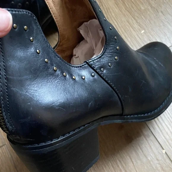 Miz Mooz Nicole Ankle Boots - Picture 8 of 14